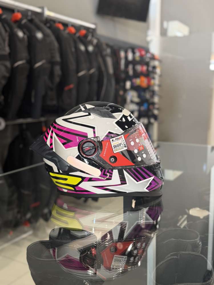 Capacetes Importados Fechados | Ref.: 1649